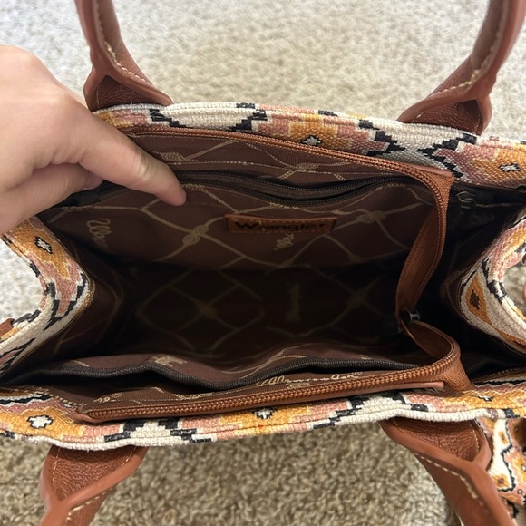 Wrangler Aztec Tote Bag Women's Boho Shoulder Purse Western Handbag Brown Canvas - Picture 7 of 13